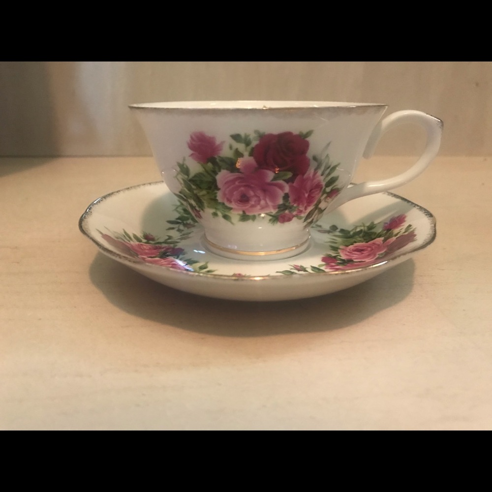 Grace’s Teaware Tea Cup and Saucer Set